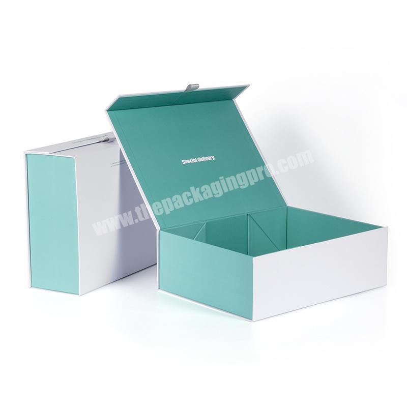 Osmo Custom Design White Green Large Rigid Paper Cardboard Gift Packaging Magnetic Folding Box for Clothing Shoes