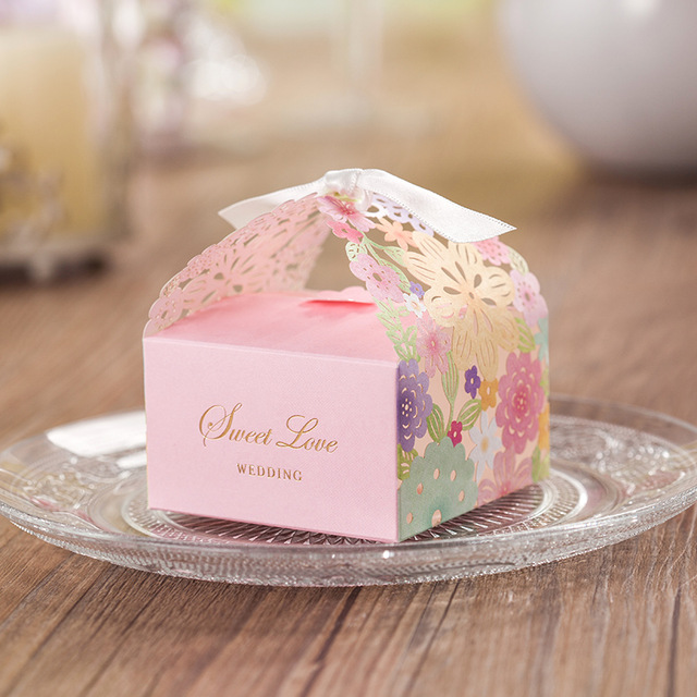 50pcs Flower style Elegant Sweet Romantic Paper Packaging Box Wedding Decoration Guest Gift Candy Box