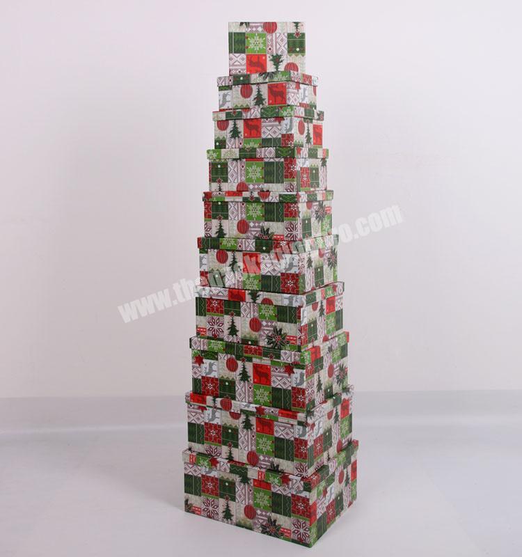 605 Decorate Christmas packaging gift box