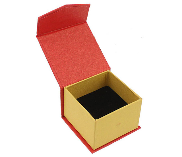 Free shipping High Quality Box For Jewelry wholesale 100pcs /lot White Ring Display Boxes Earring Packaging Box Gift Jewelry Box