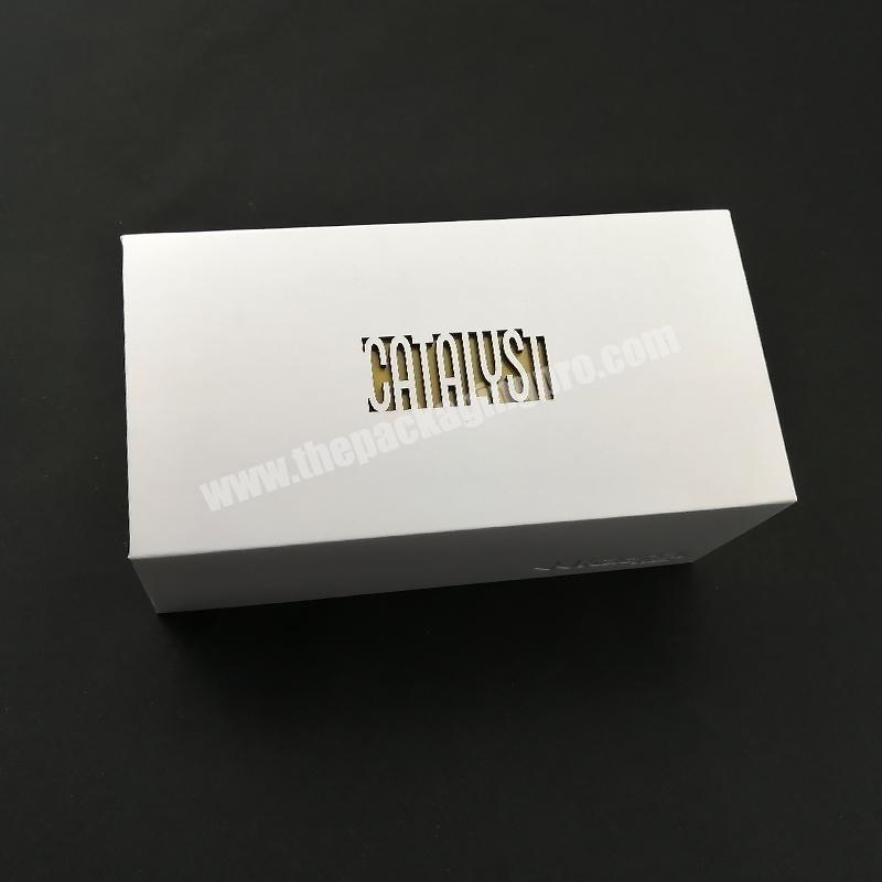Beautiful foil gift box packaging with magnet