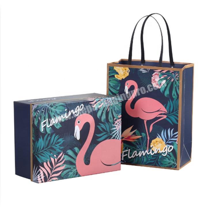 Beautiful Full Set Flamingo Gift Paper Box and Handbag for Apparel Store Retail
