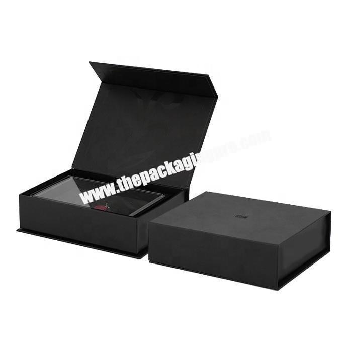 Bespoke black paper packaging gift box with magnetic lid