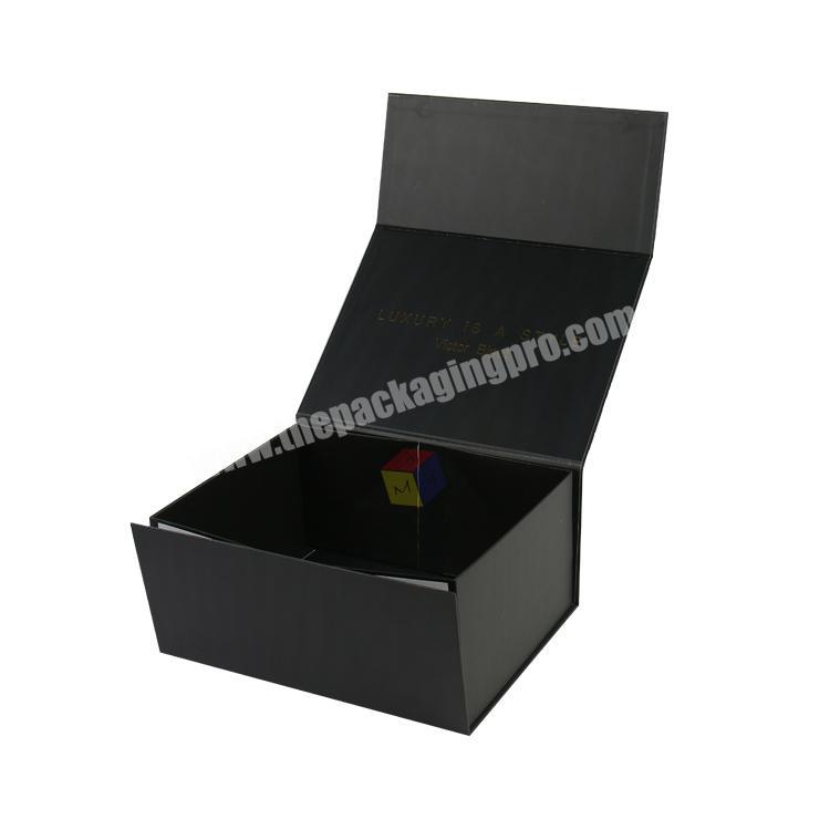 bespoke luxury magnetic cardboard folding apparel rigid box