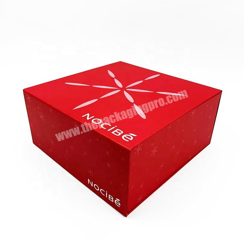 Best-selling Custom Logo Folding Paper Cosmetic Packaging Magnet Closure Gift Box