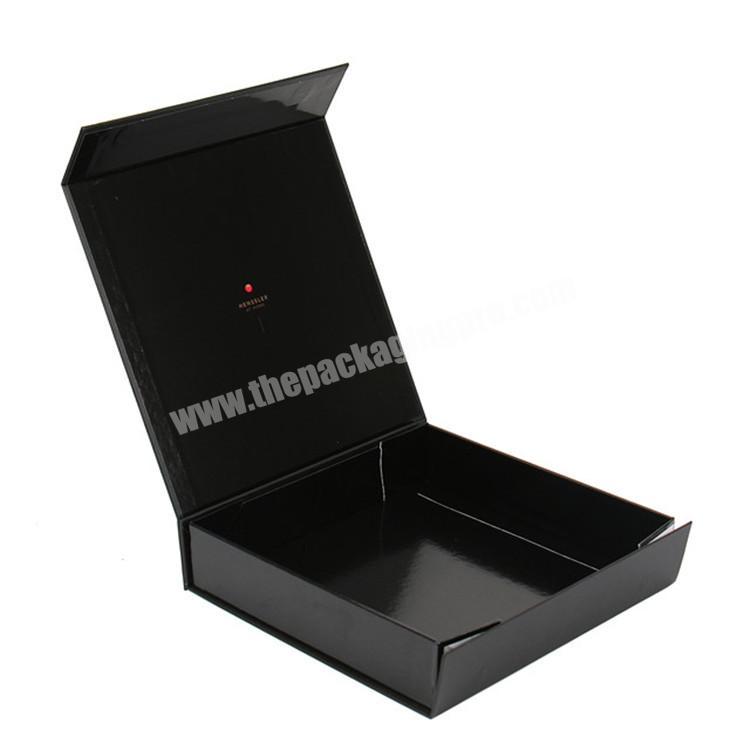 black glossy rigid cardboard sushi takeout box