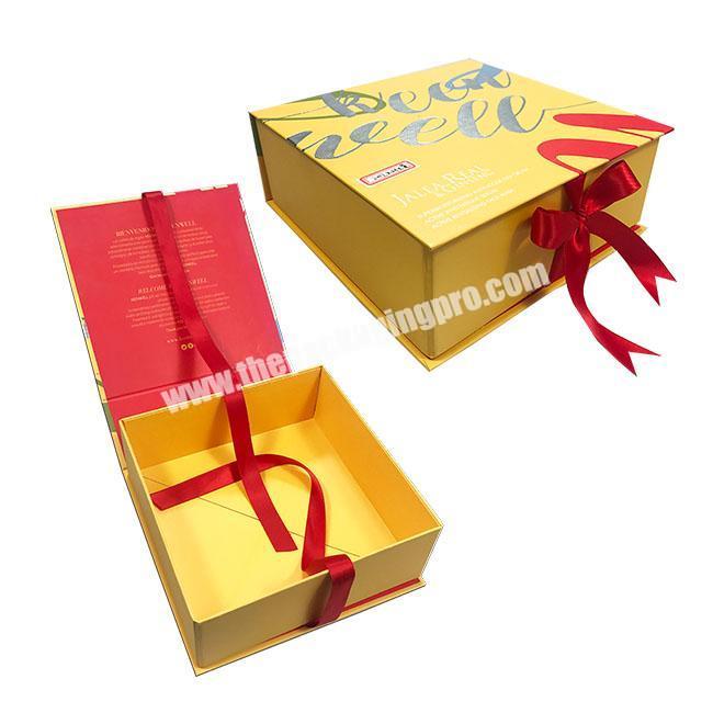 China Custom Christmas color printing carton Folding Box gift packaging