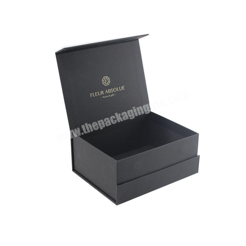 China manufacturer custom luxury magnetic closure black cardboard box