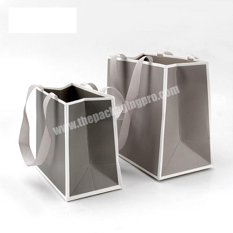Chinese manufacturer luxury printed gifts custom shopping paper bags