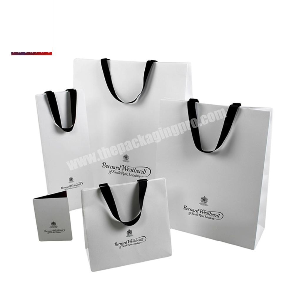 Chinese Wholesale Paper Bag Shopping Paper Bag With Own Logo