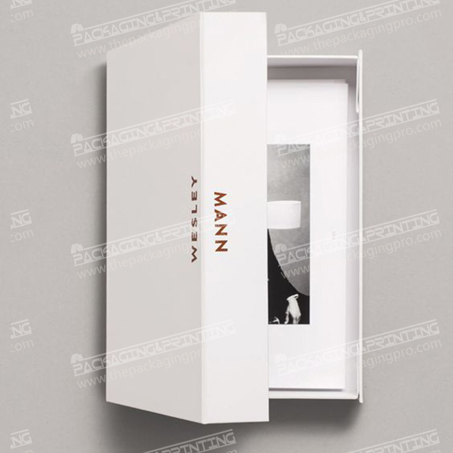 Clamshell White Art Paper Production Box