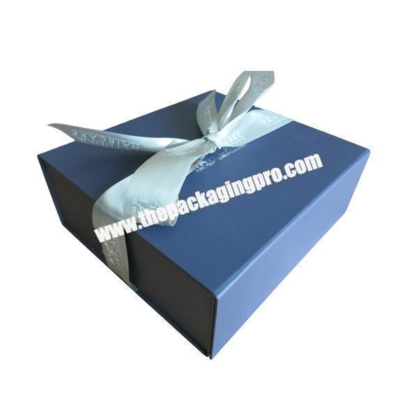 coffee mug groomsmen art paper blue gift box  ribbon