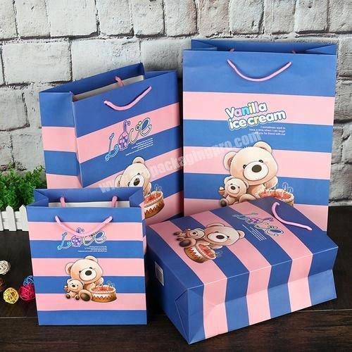 Color Bear Pattern Printing Infant Clothing Toy Packaging Paper Gift Bags