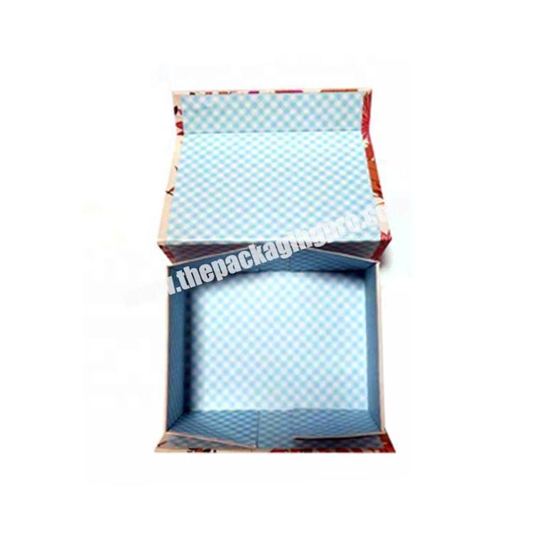 Custom Cardboard Paper Packaging Baby Blanket Clothing Gift Box With Magnetic Closure