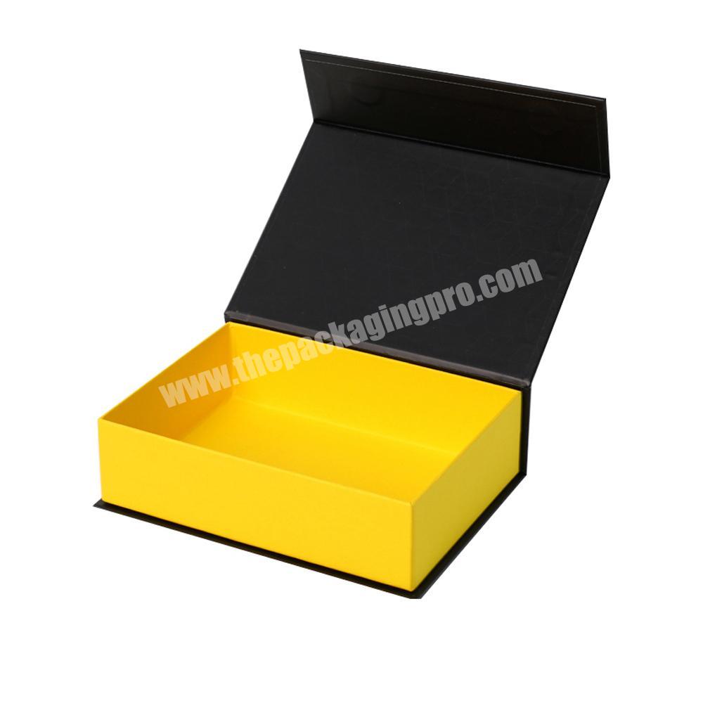 Custom Color Flap Lid Packaging Cardboard Bespoke Custom Magnetic Closure Gift Box
