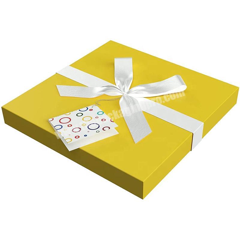 Custom design bow tie gift packaging paper packing box