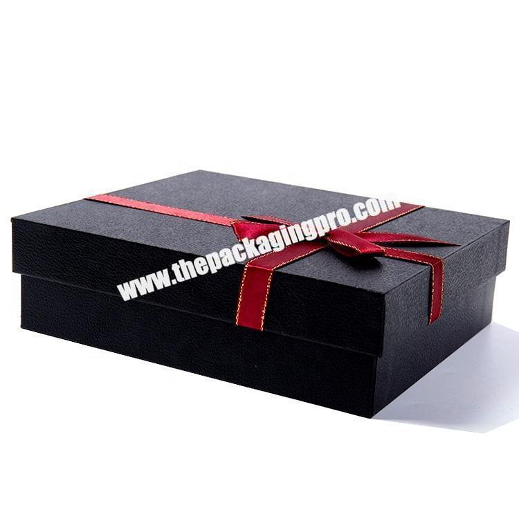 Custom Durable Lid and Base Matte black Gift Cardboard Boxes for Scarf Gift packaging