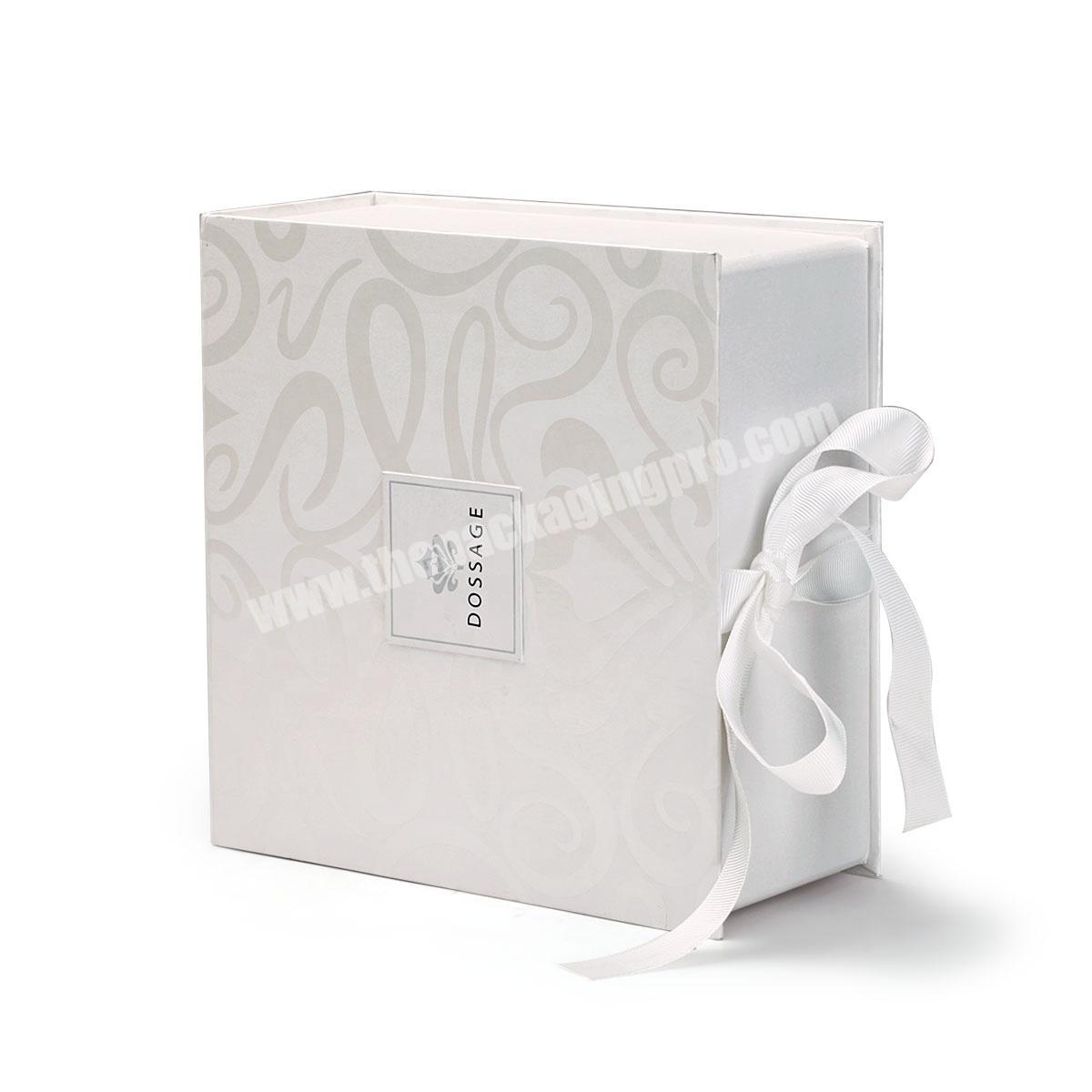 Custom folding boxes with ribbons luxury gift boxes for gift packaging packaging boxes for clothes