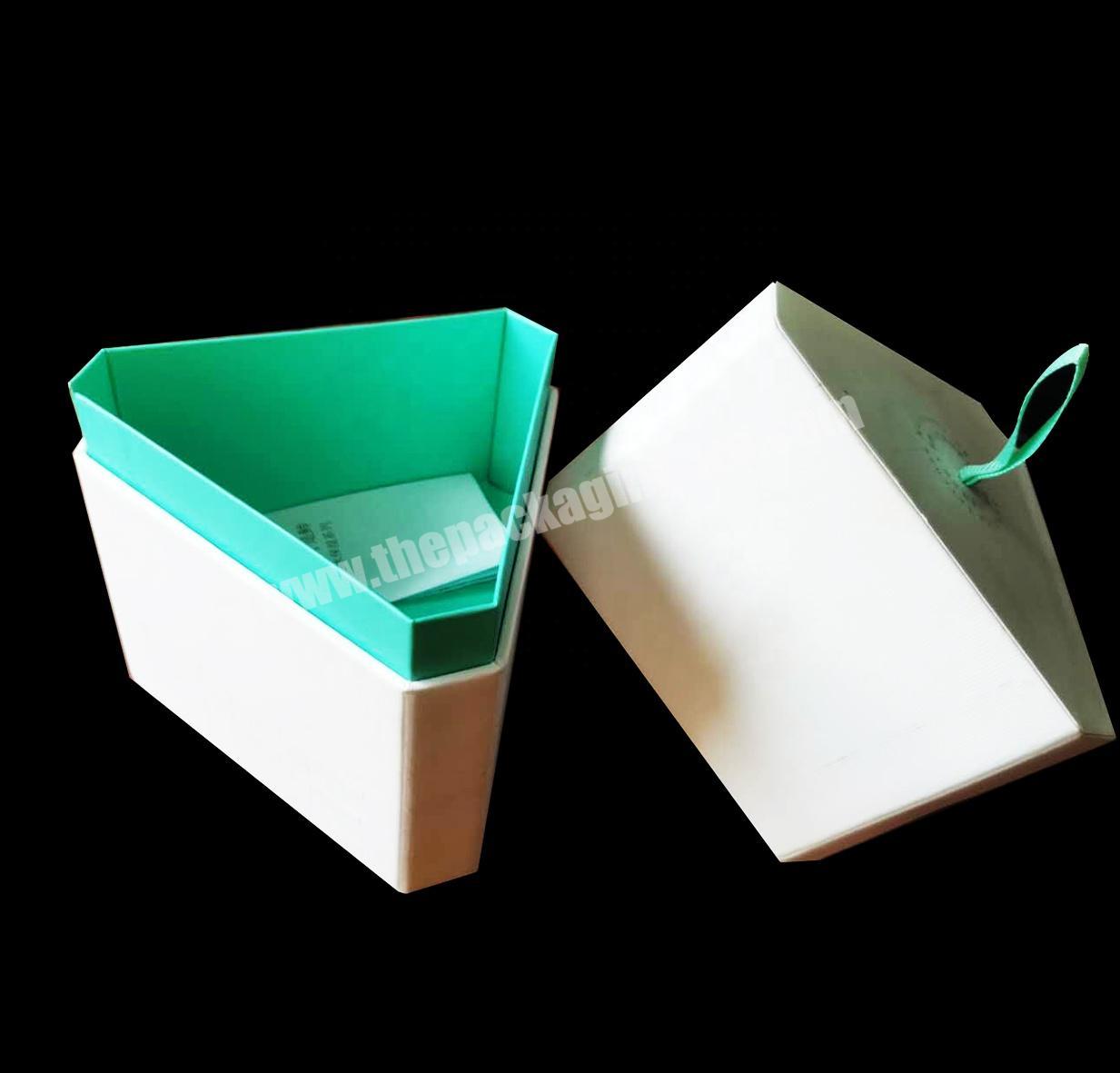 Custom gift colorful paper with lid promotion cardboard cosmetic triangle gift box for holiday