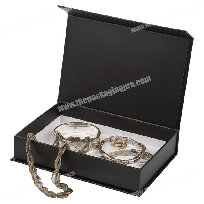Custom hard corrugated paper gift box spot uv jewelry black flip top magnetic box packaging