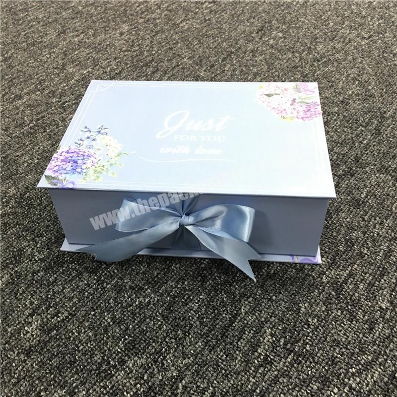 custom hot sale gift boxes packaging paper clamshell book box with ribbons