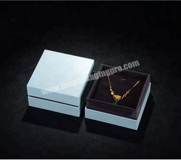 Custom Jewelry Decoration Box