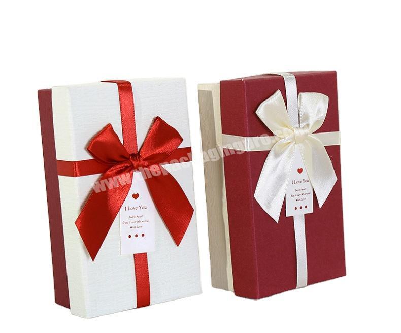 Custom kraft coated paper Christmas eve gift wholesale box packing