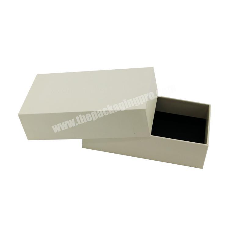 Custom  Lid And Base Gift Box Luxury Recycled Materials Feature Rigid Cardboard Paper Box