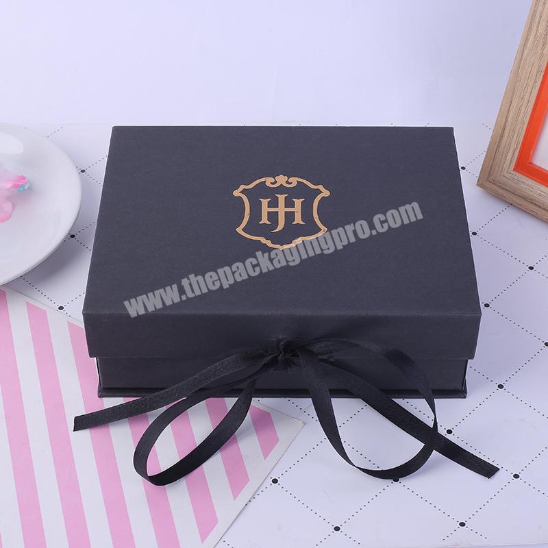 Custom Logo Black Luxury Folding Magnetic Wholesale Glossy Foldable Perfume Packing Box with Ribbon