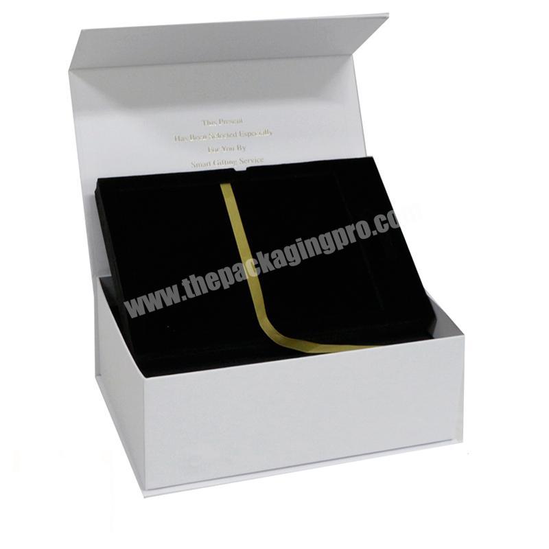 Custom Logo Collapsible Rigid Luxury White Flap Cardboard Paper Folding Magnetic Closure Gift Box Packaging