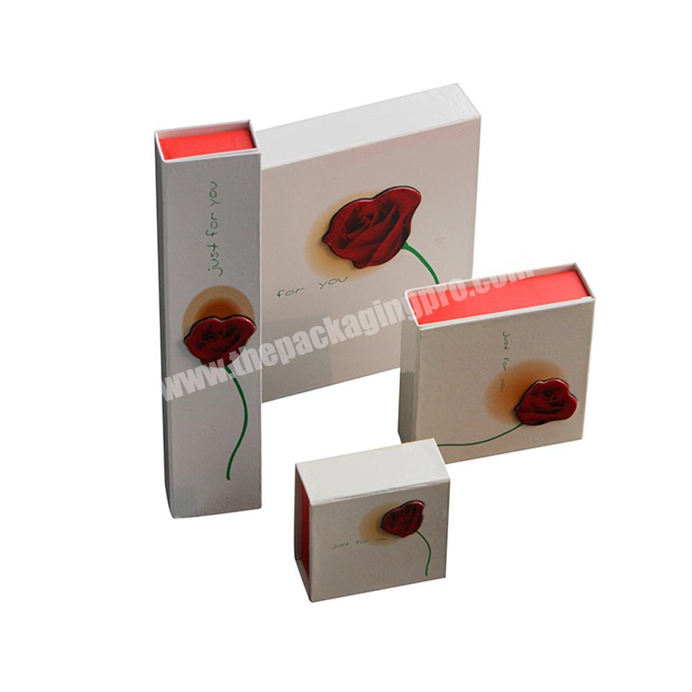 custom logo jewelry box ring box packaging box with rose logo embossed