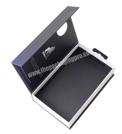 Custom logo Premium Luxury black magnetic cardboard paper gift packaging box with plastic handle