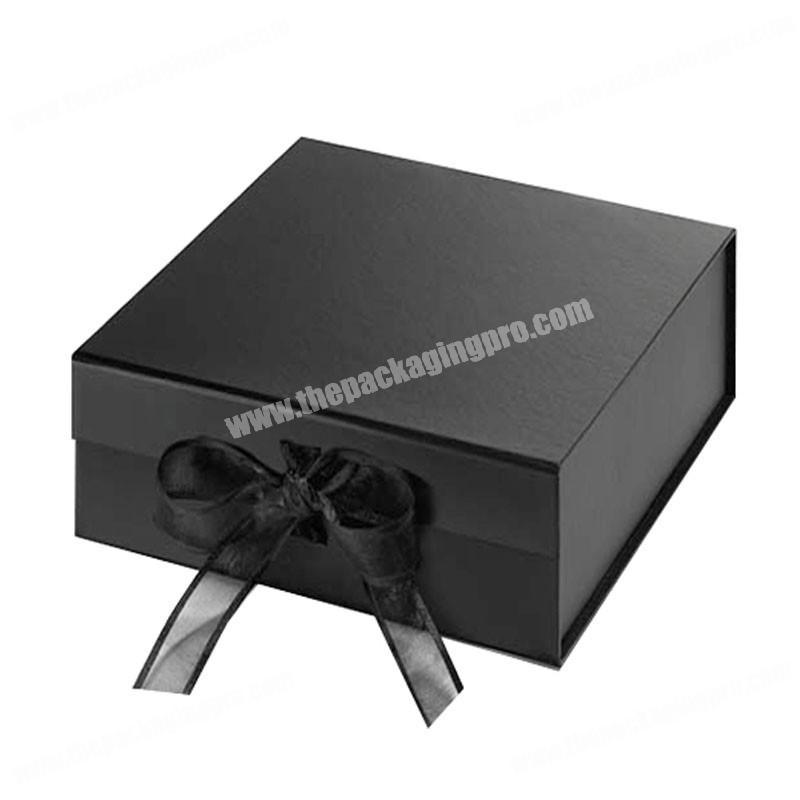 Custom Logo Print Eco-friendly Paper Matte Black Gift Boxes Foldable Packaging Box