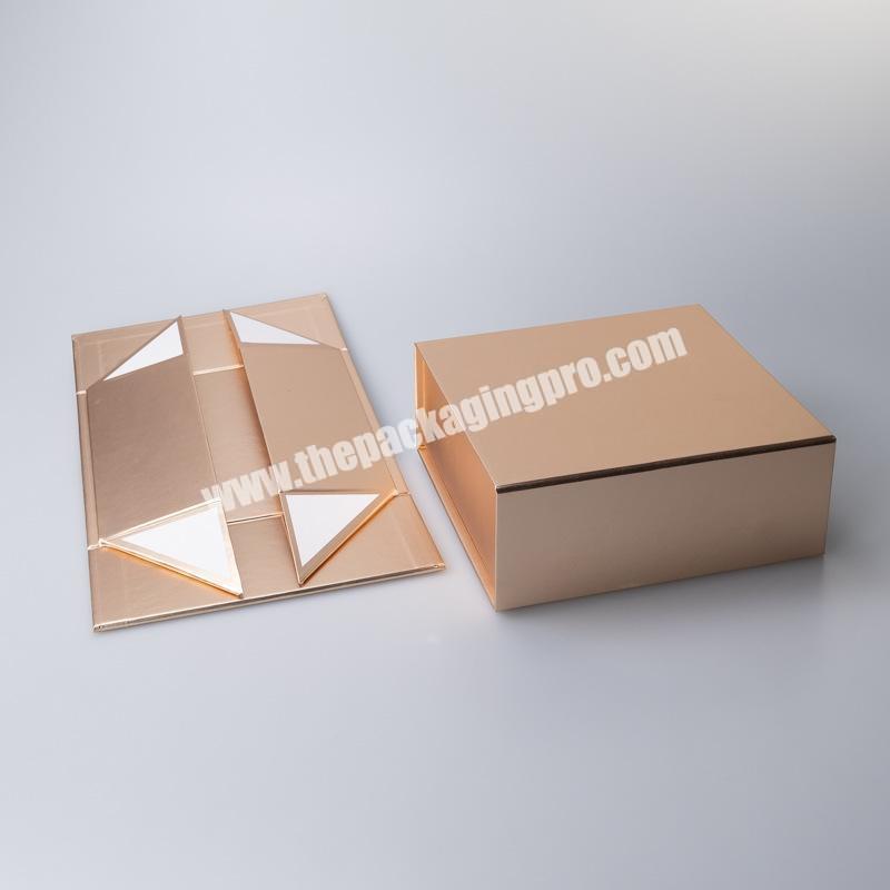 Custom Logo Printed Black red Cardboard Folding Magnetic Style Clothes Packaging Gift Box ready to ship