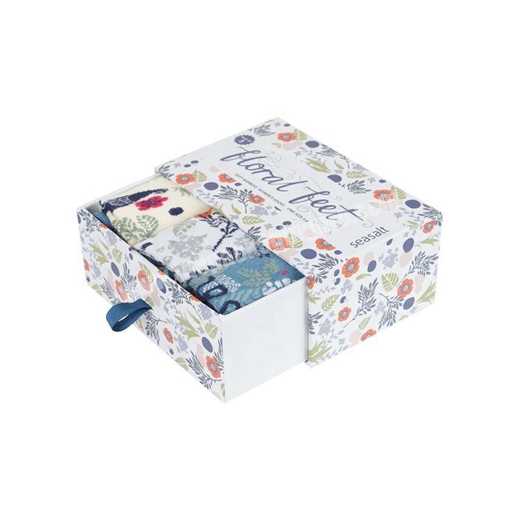 Custom Logo Printed  Paper Box For Clothing Socks Packaging Paper Box
