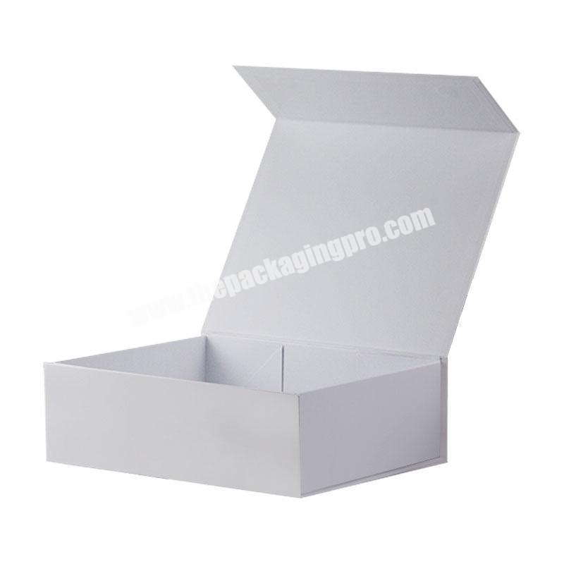 Custom logo printing eco friendly white collapsible magnet gift box packaging