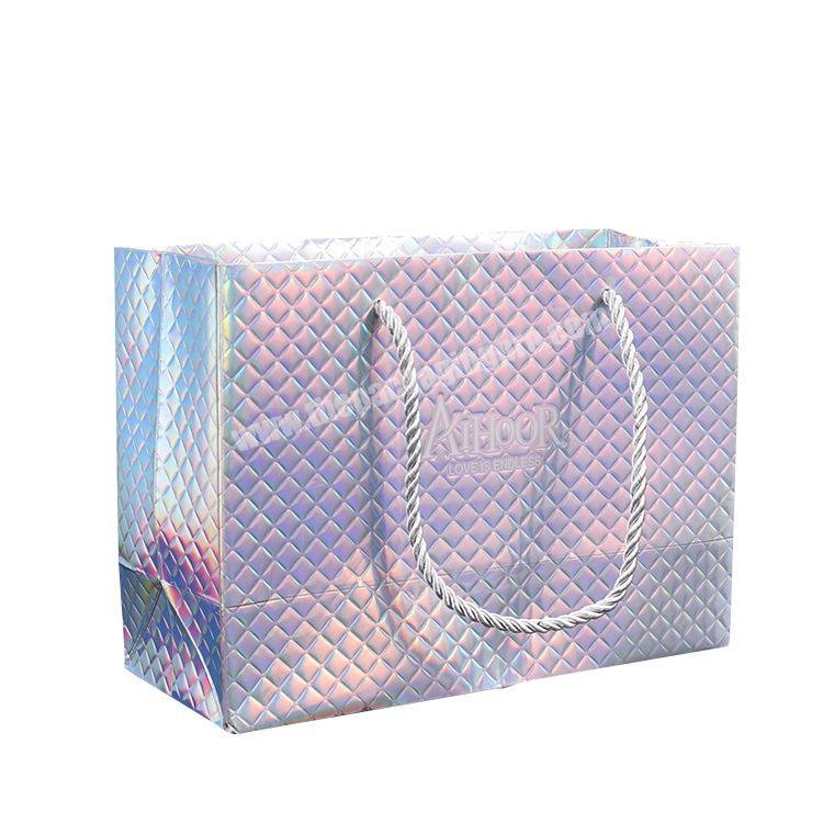 Custom Logo Printing Exquisite Luxury Fashion Gift Silver Holographic Paper Bag with Embossed Logo