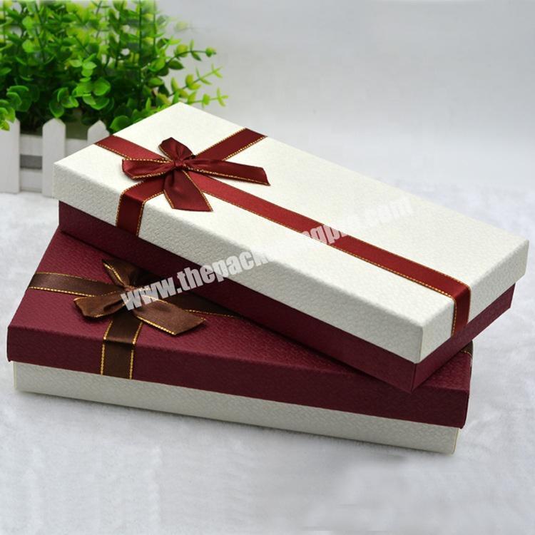 Custom Luxury Cardboard Lid And Base Type Scarves Packing Premium Gift Box For Scarf