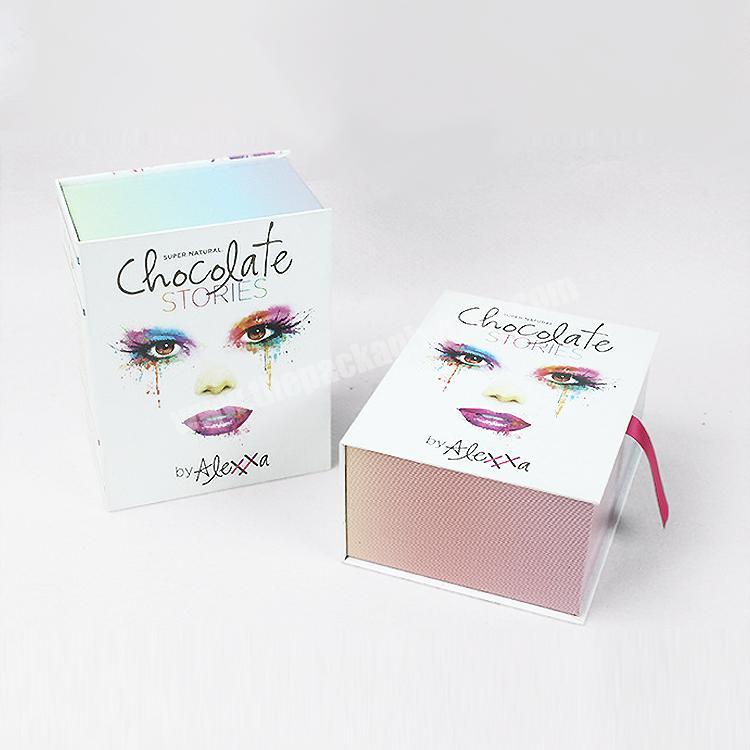 Custom Luxury Eyelash Packaging Box Magnetic Cardboard Gift Box