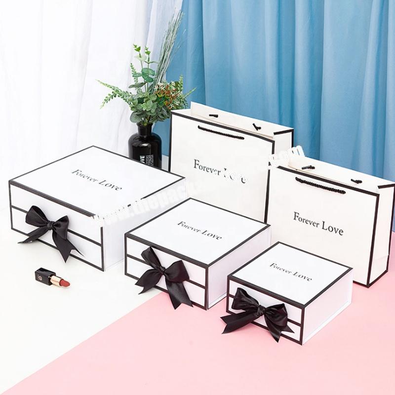 Custom luxury large white cardboard paper garment clothing gift packaging box