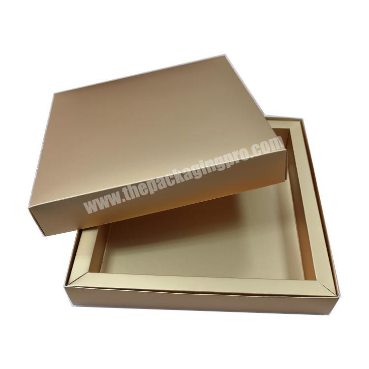 Custom luxury lid and base chocolate gift box packaging with gold foil paper
