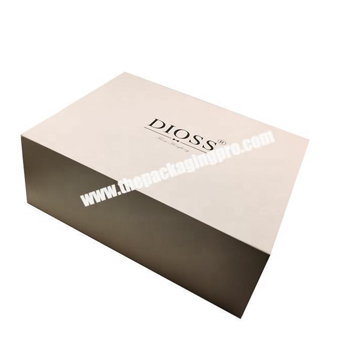 Custom luxury logo paper packaging clothing gift box magnetic apparel boxes