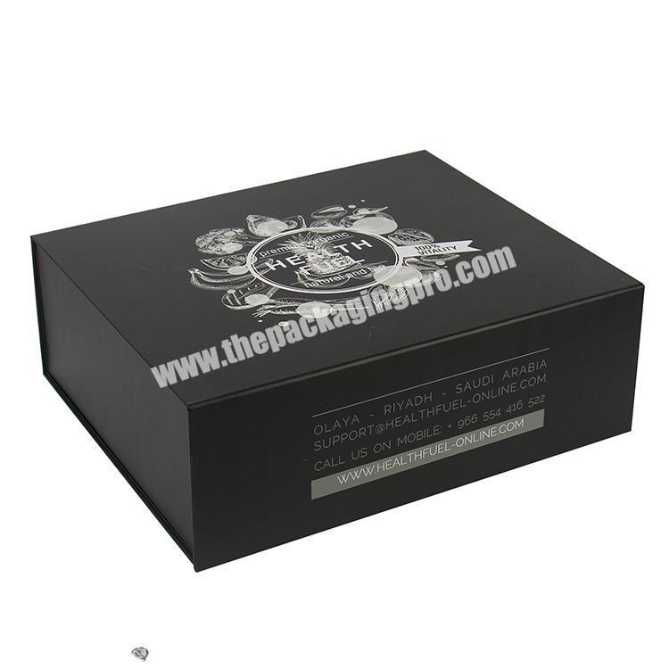 custom luxury magnetic clothing box folding shipping