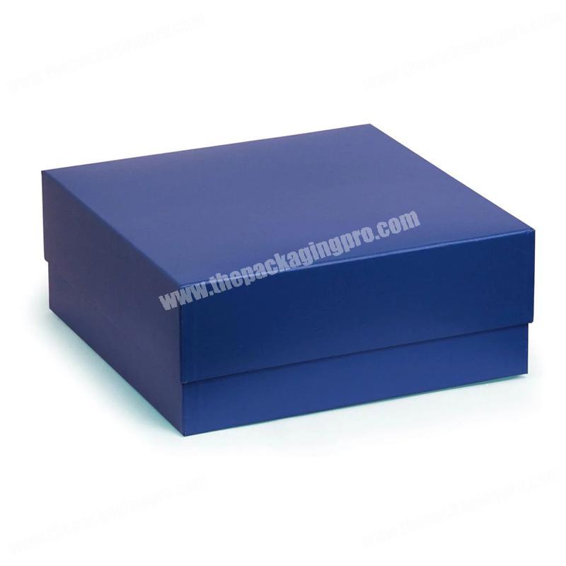 Custom luxury matte paperboard gift box T-shirt clothing packaging