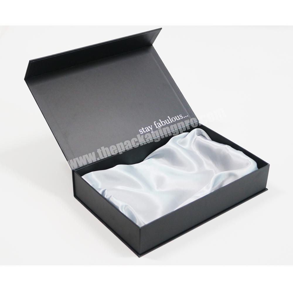 Custom Luxury Packaging Matte Black Clamshell Gift Boxes with Stain Silk