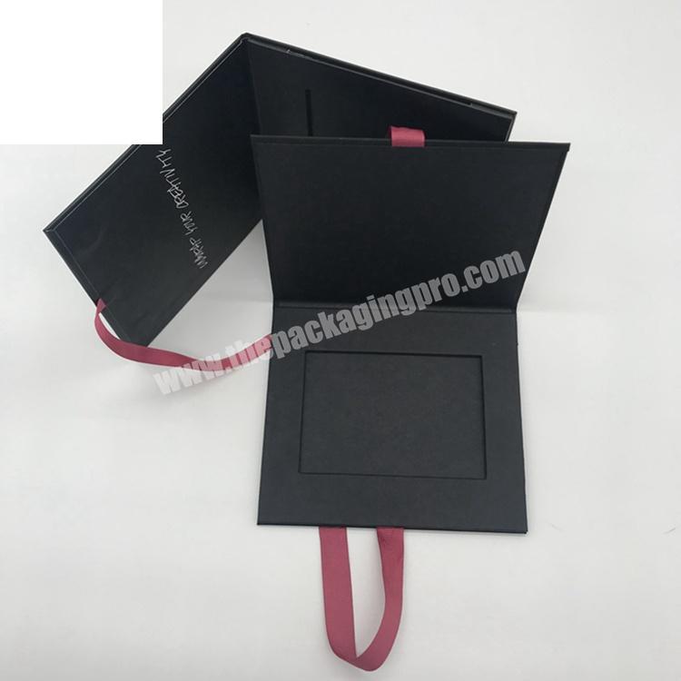 Custom luxury paper gift card packing with pink ribbon