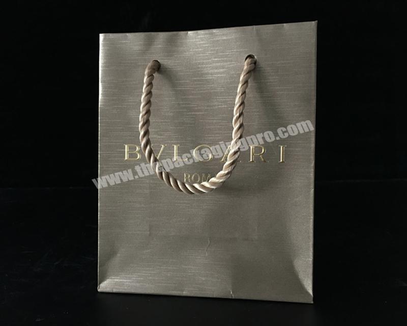 Custom Luxury Recycled pp ribbon cotton rope handle Printing Logo Shopping clothing Jewelry Kraft Paper Bag