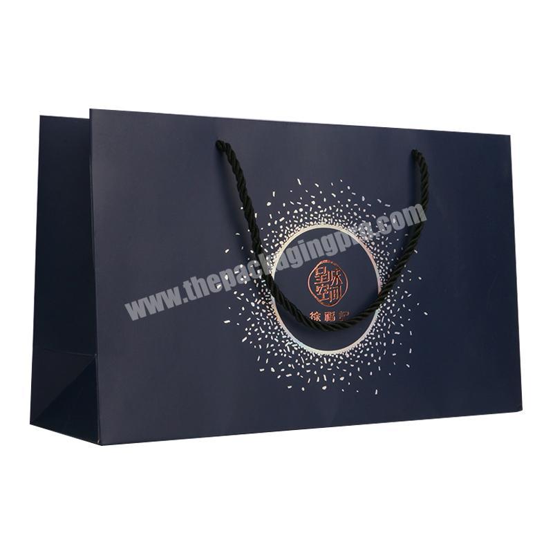 Custom luxury recycled white card paper shopping bag for packaging gift with rope handle