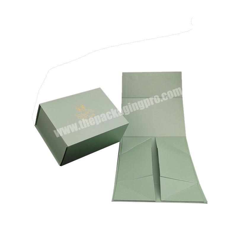 Custom Luxury Retail Clothing Garment Shoes Paper Packaging Box and Paper Packaging Printing Manufacturer