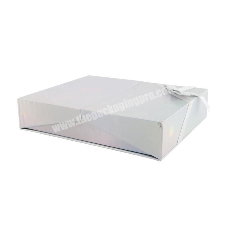 Custom Luxury Retail Logo Printed  High Quality  Rigid Cardboard Silver Paper Cosmetic Set Gift Packaging Box